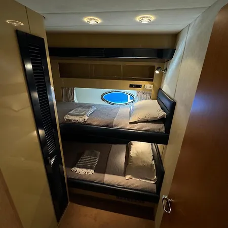 Botel Yacht Sherte *