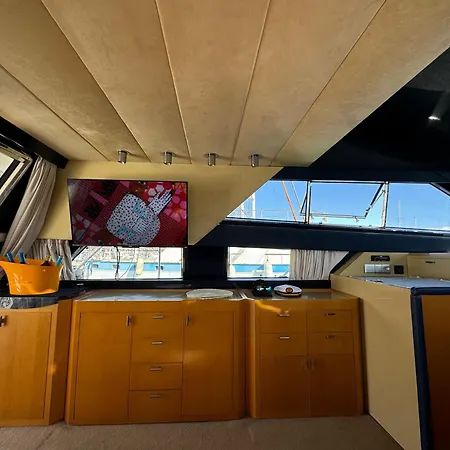 Yacht Sherte Bateau-hôtel Barcelone
