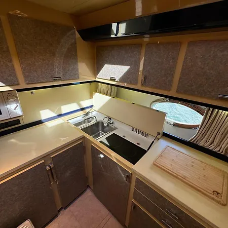 Yacht Sherte Bateau-hôtel